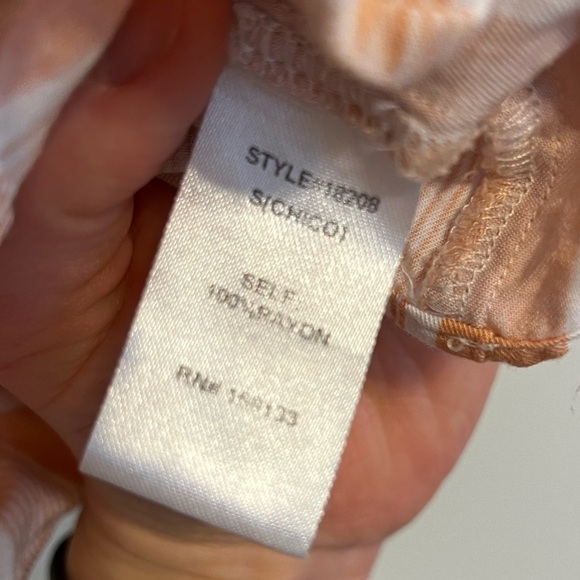 2/$30 Staccato - Peach & White Striped Sleeveless Top Size S Button Back Peplum - Picture 7 of 7